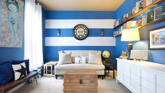 Kombinasi Warna Cat Rumah Biru dan Putih