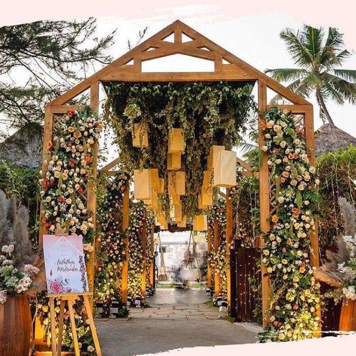 Ide Dekorasi Pintu Masuk Wedding terbaru 2025